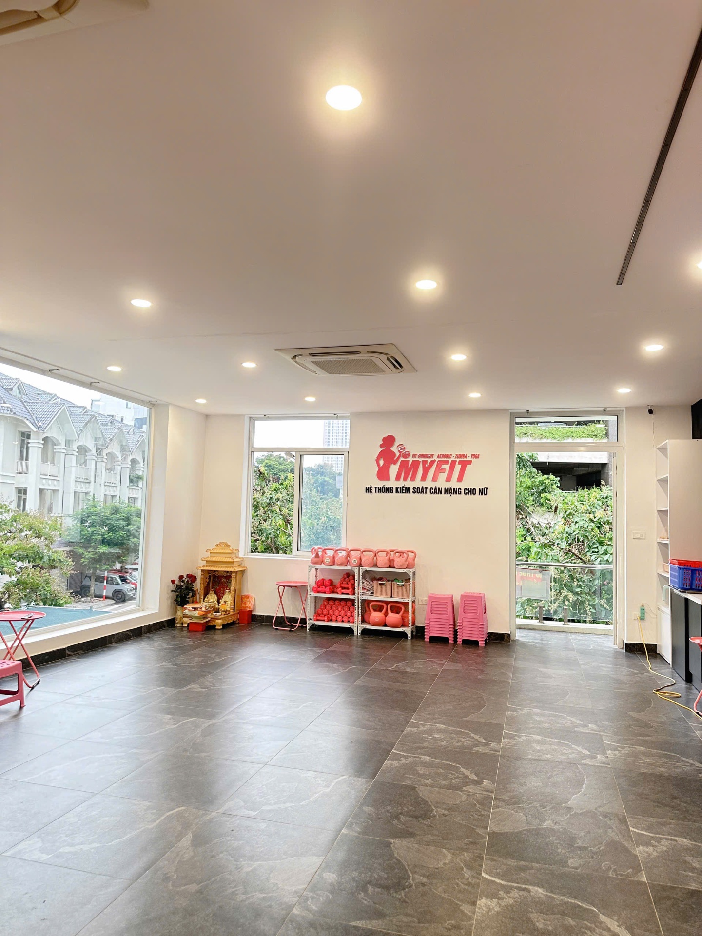 Khu Tạ Tự Do